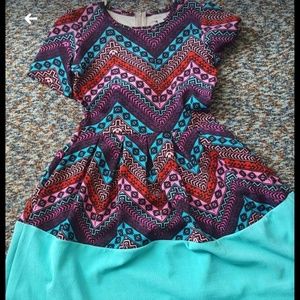 XS Lularoe Amelia Dress